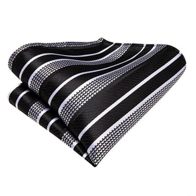 Krawat w czarno-srebrne paski