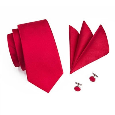 Męski czerwony krawat