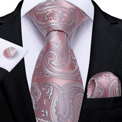 Jasnoróżowy krawat