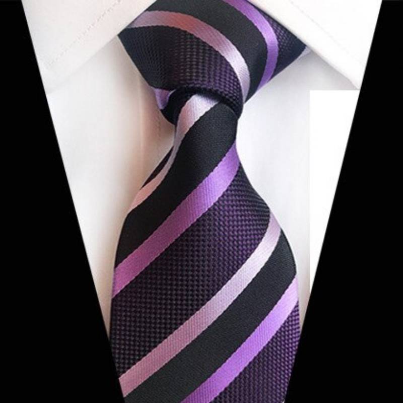 Fioletowy krawat w różowe paski