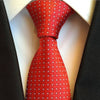 Czerwony krawat w mini białe kropki