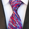 Krawat w czerwone, białe i niebieskie paski