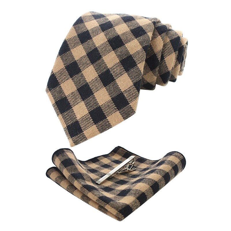 Czarno-brązowy krawat w kratkę