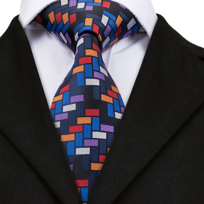 Wielobarwny kwadratowy krawat