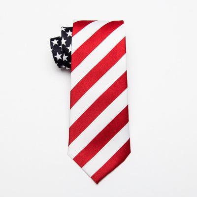 Krawat z amerykańską flagą