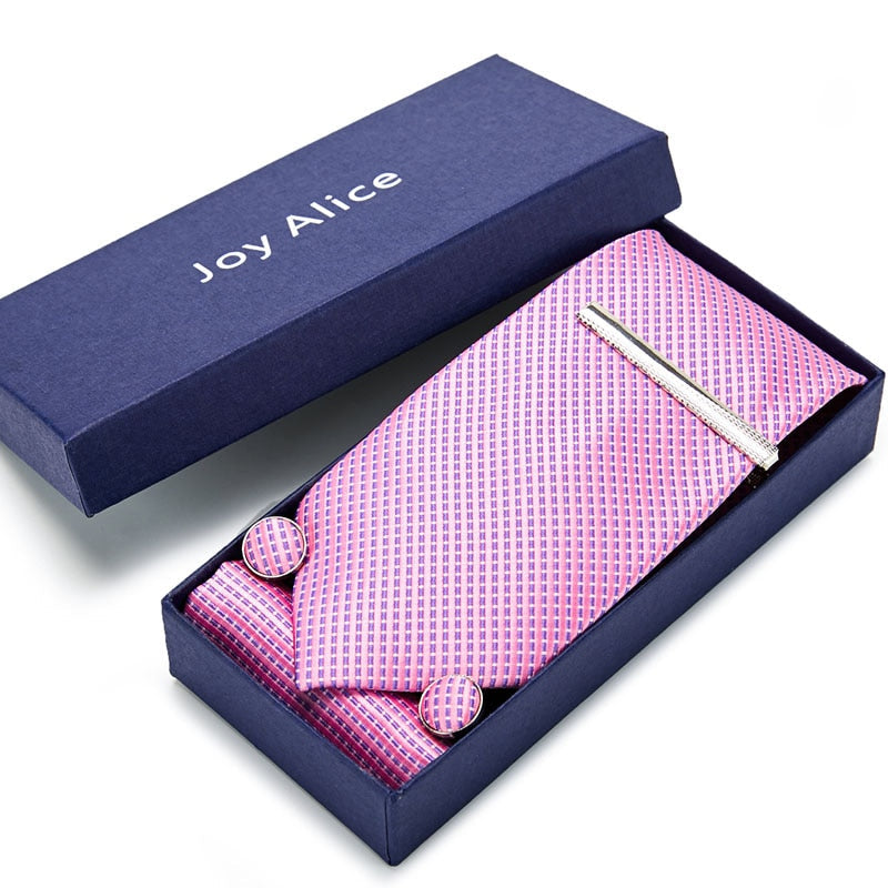 Męski różowy krawat