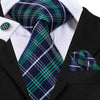 Niebiesko-zielono-biały krawat w kratkę