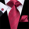Zwykły krawat w czerwone paski