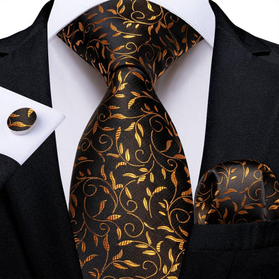 Złoty i brązowy krawat w kwiaty