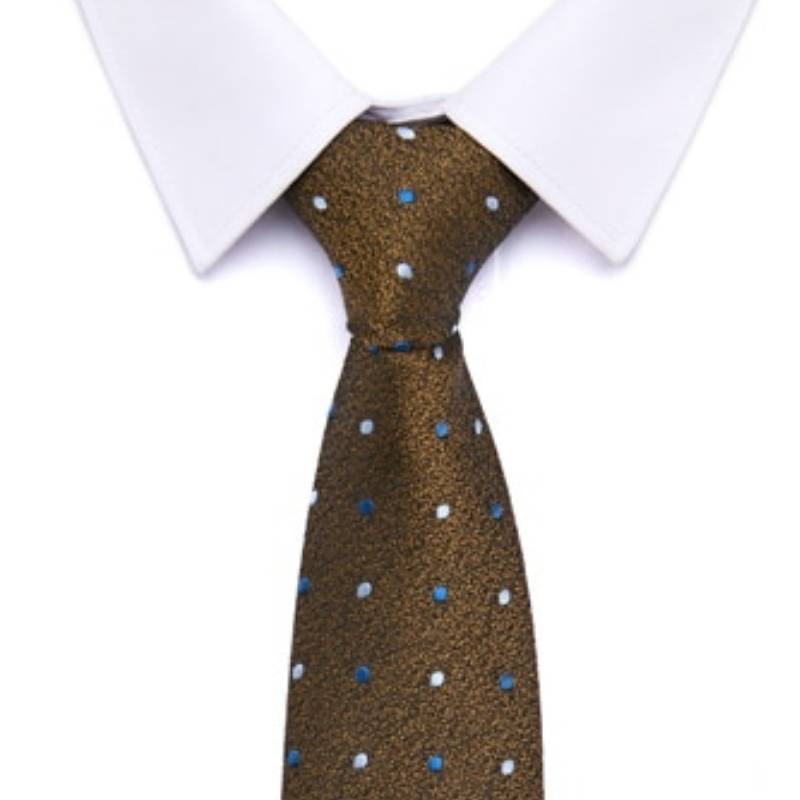 Brązowy krawat w kropki