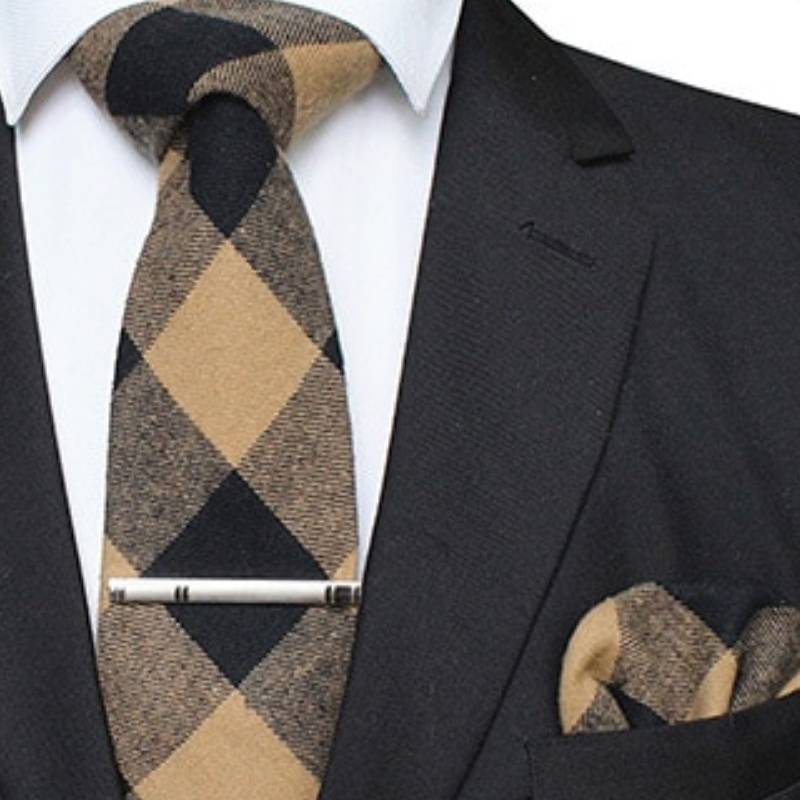 Khaki I Czarny Krawat